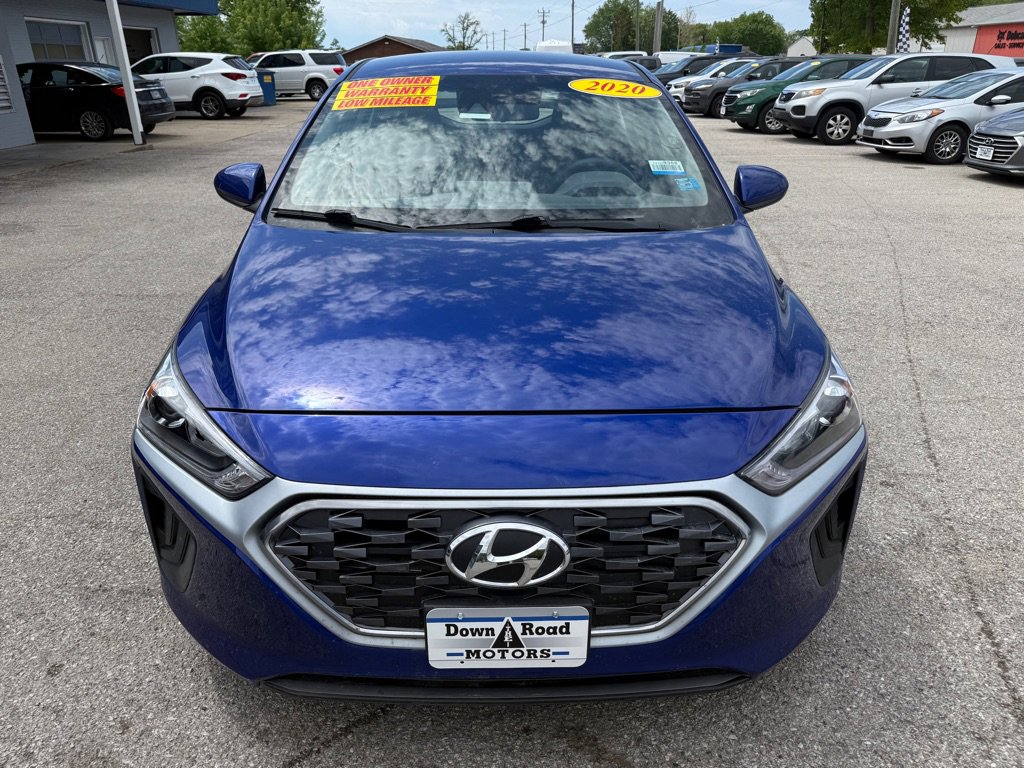 Used 2020 Hyundai Ioniq Blue FWD image 4