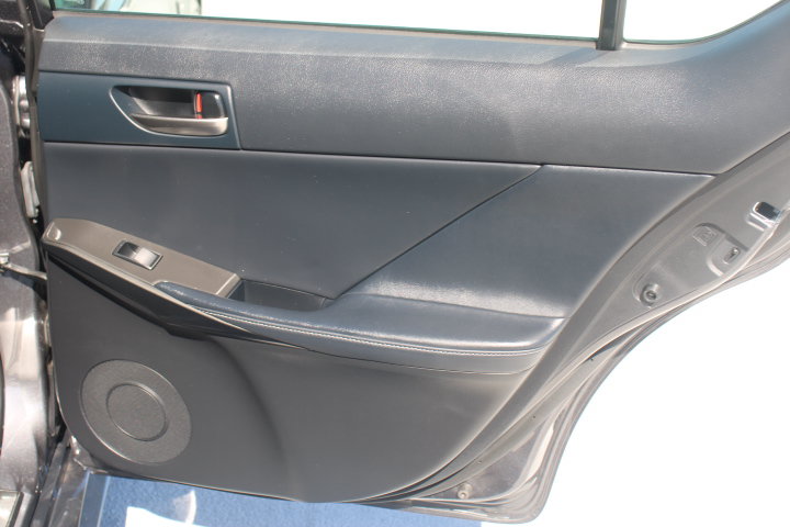 Used 2025 Lexus IS 350 F Sport RWD image 16