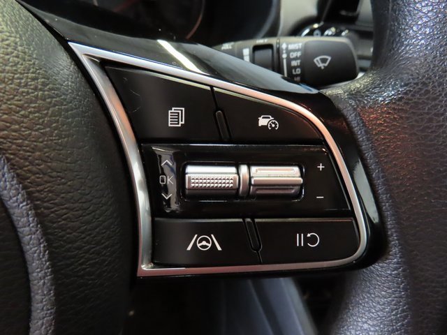 Used 2024 Kia Forte LXS image 19