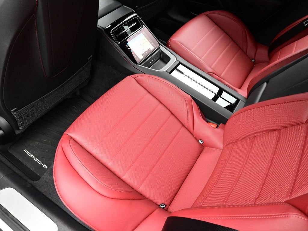 Certified 2025 Porsche Panamera 4 E-Hybrid AWD/4WD image 15
