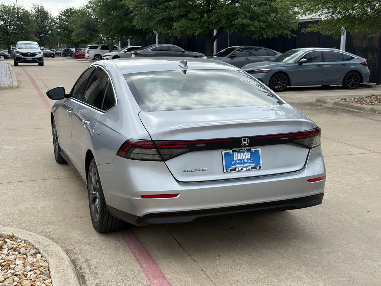 Used 2023 Honda Accord EX image 3