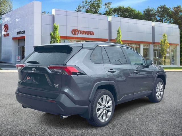 Used 2023 Toyota RAV4 XLE Premium AWD/4WD image 6