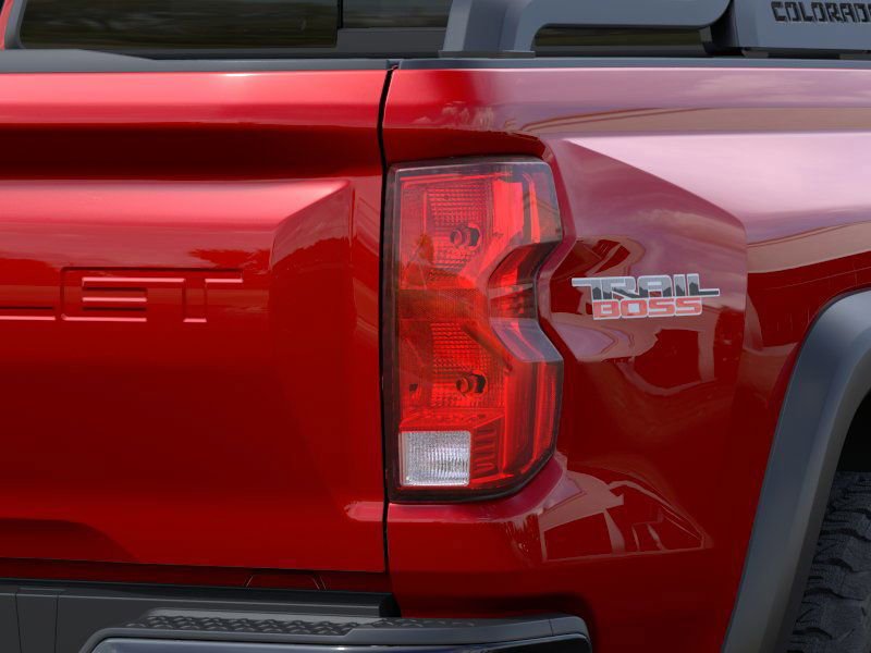 New 2026 Chevrolet Colorado Trail Boss w/ Midnight Edition AWD/4WD image 11