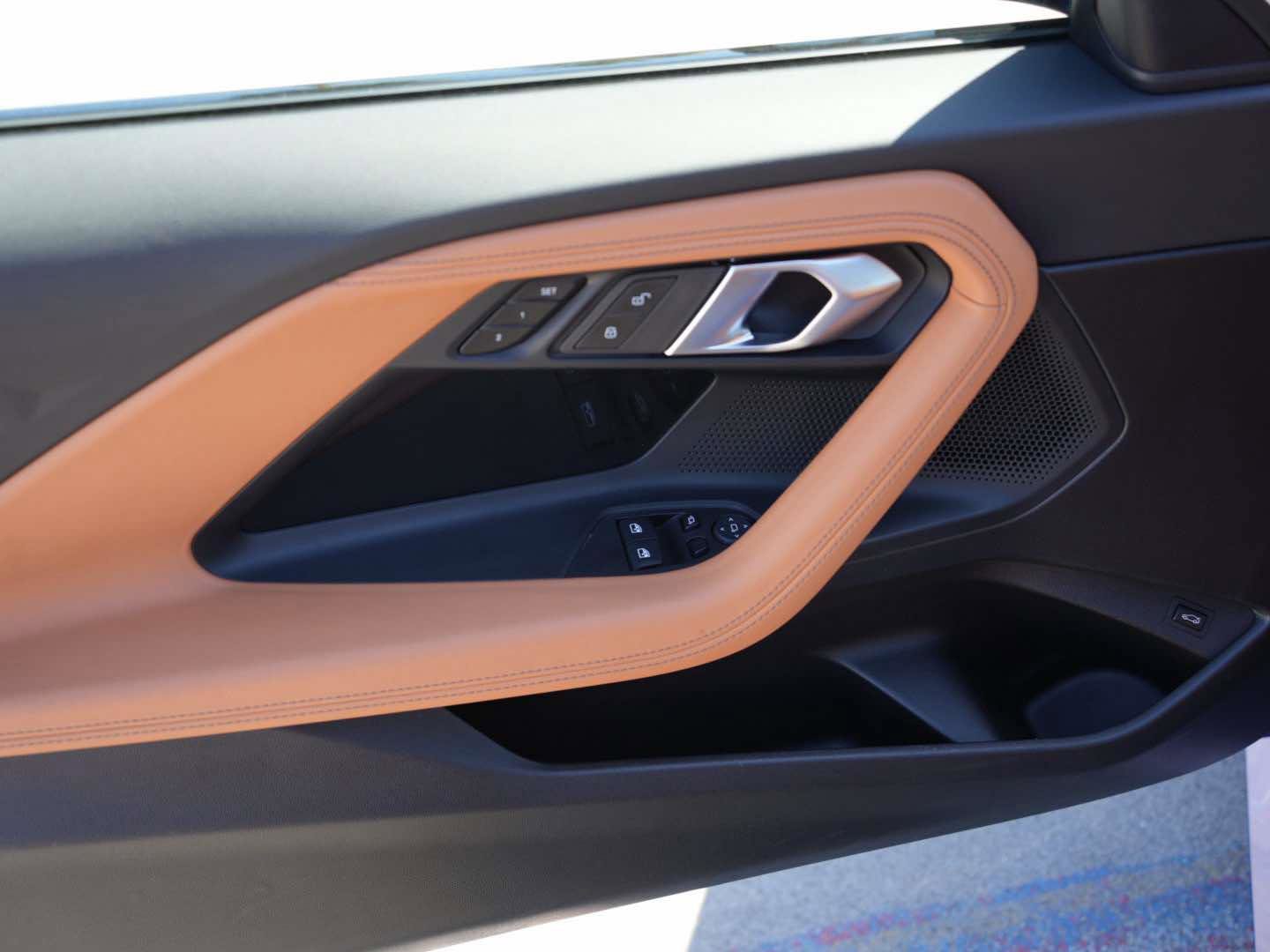 Used 2025 BMW M240i Coupe image 11