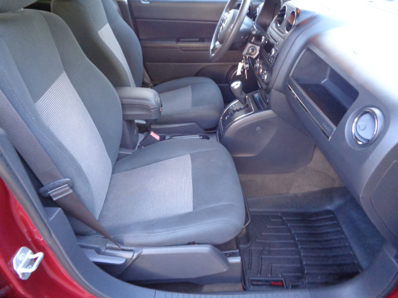 Used 2014 Jeep Patriot Sport w/ Power Value Group AWD/4WD image 12