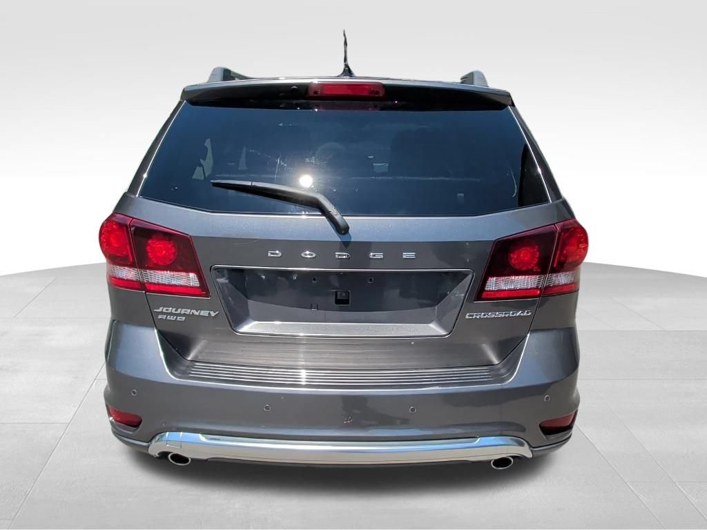 Used 2015 Dodge Journey Crossroad w/ Flexible Seating Group AWD/4WD image 4