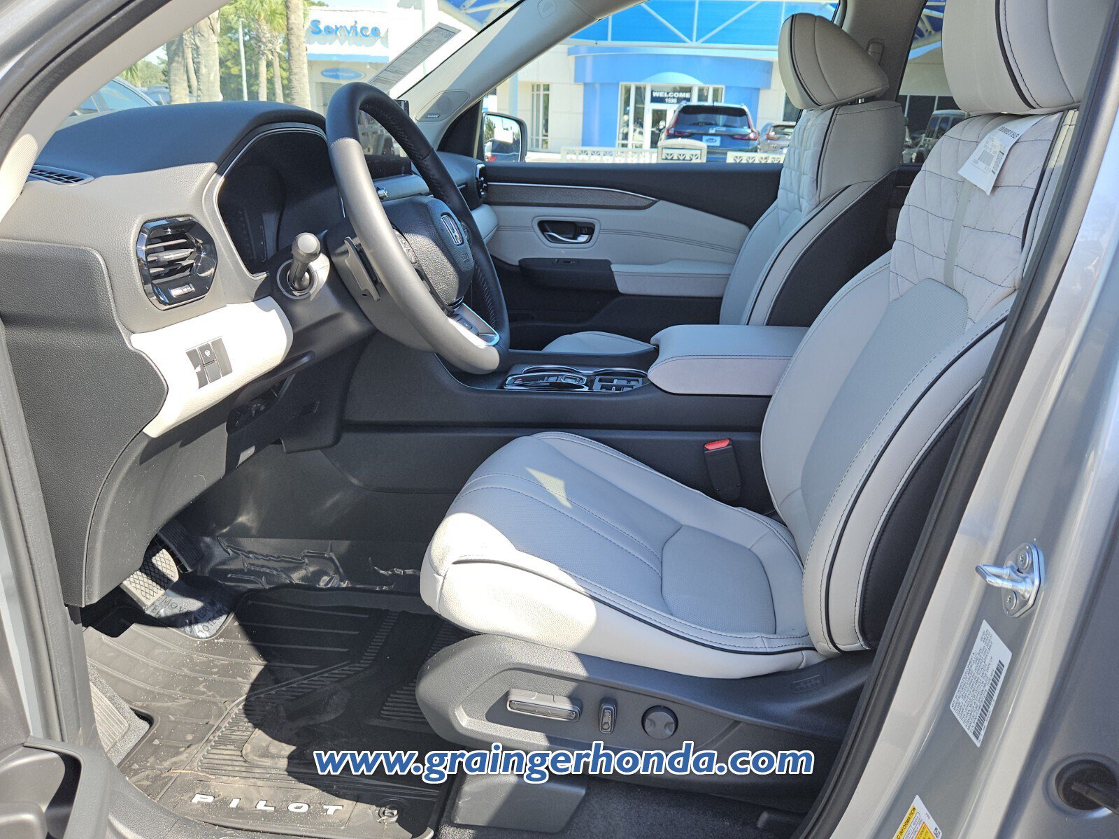 New 2026 Honda Pilot Elite image 9