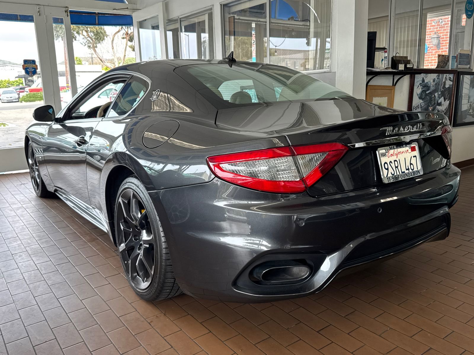 Used 2018 Maserati GranTurismo MC image 5