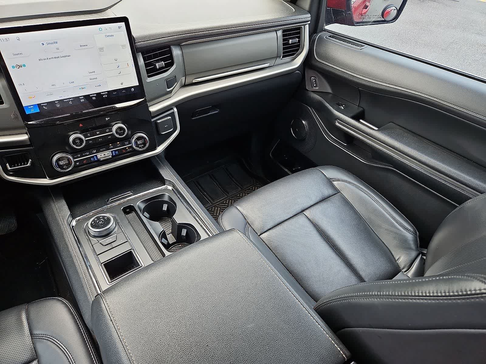 Used 2022 Ford Expedition XLT RWD image 12