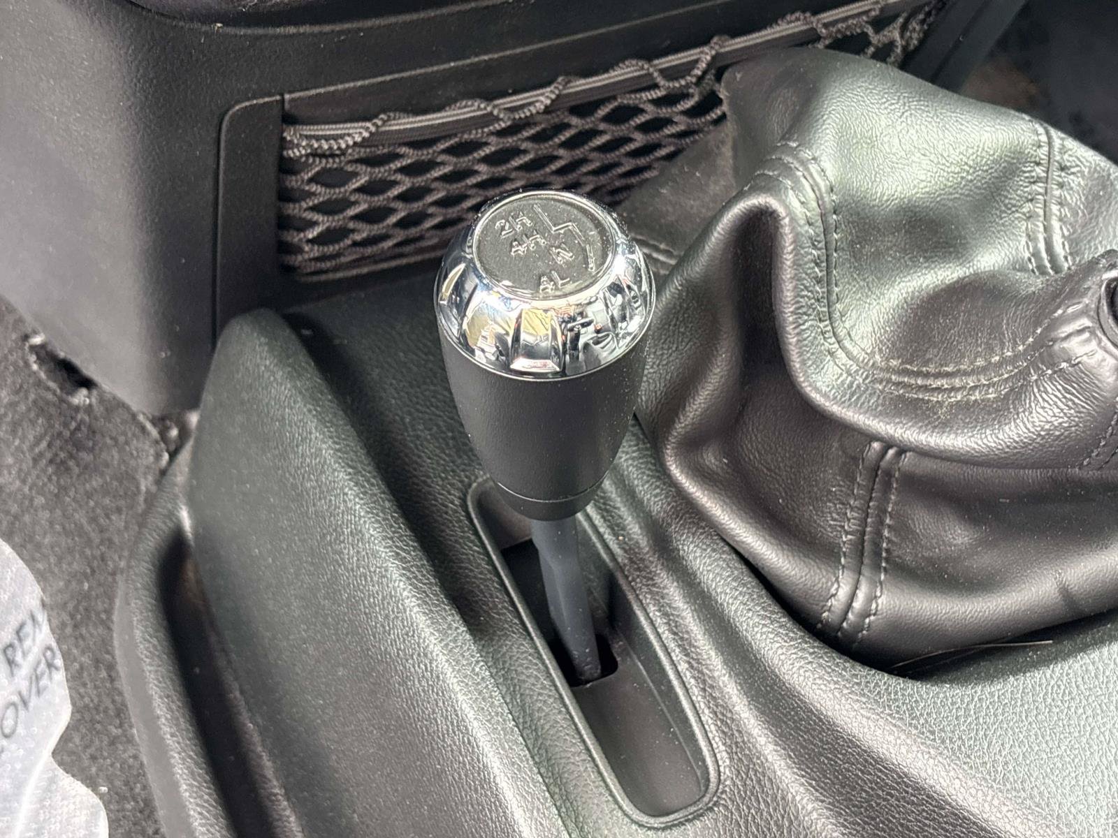 Used 2017 Jeep Wrangler Unlimited Sahara AWD/4WD image 20