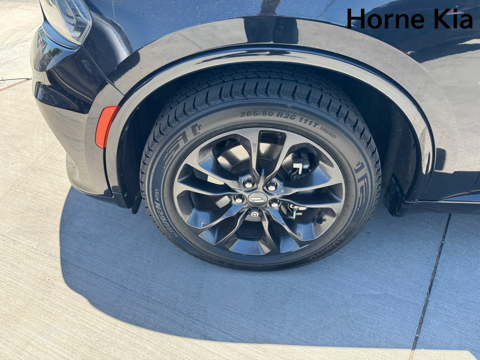 Used 2021 Dodge Durango GT w/ Blacktop Package RWD image 8