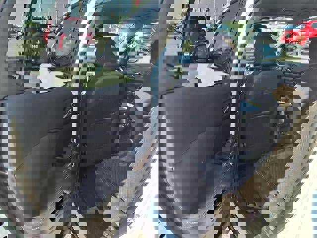 Used 2023 GMC Acadia SLE w/ Elevation Edition image 19