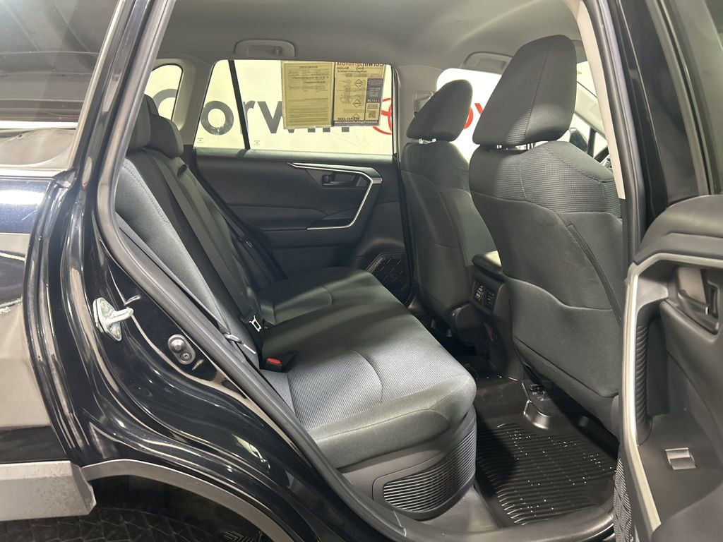 Used 2024 Toyota RAV4 LE AWD/4WD image 14