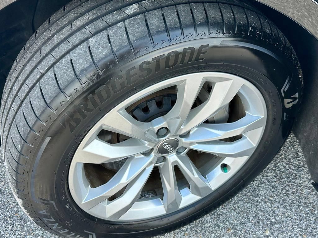 Used 2017 Audi Q7 2.0T Premium Plus AWD/4WD image 25
