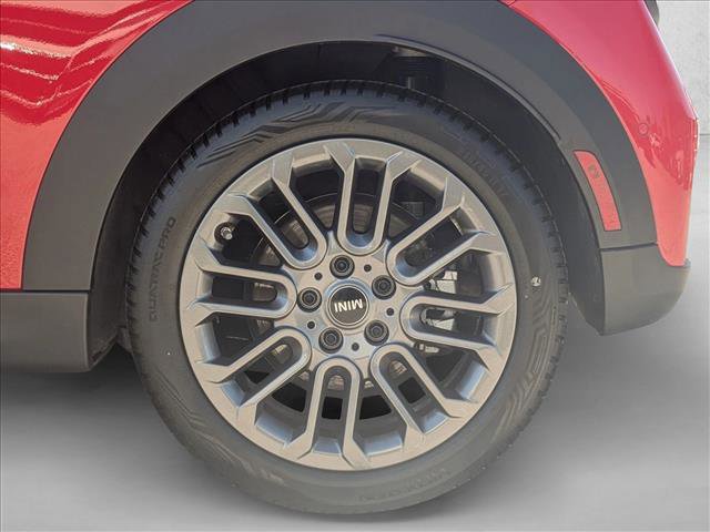 Certified 2025 MINI Cooper 2-Door Hardtop image 22