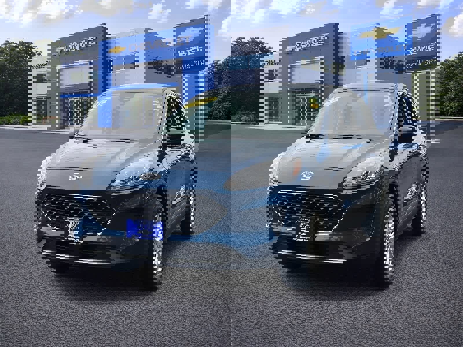 Used 2022 Ford Escape SE w/ Convenience Package image 2