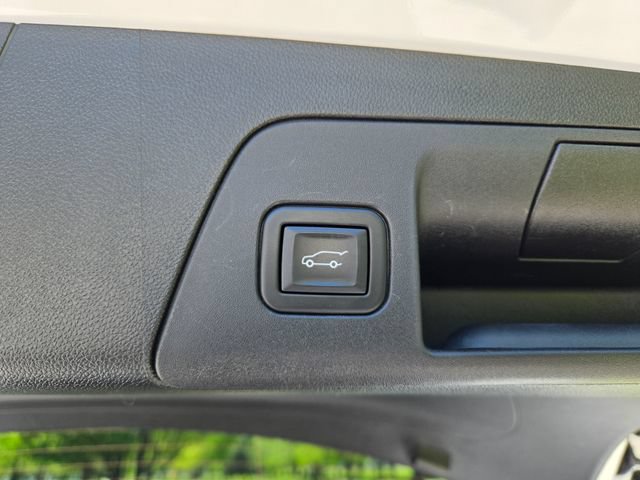 Used 2023 Buick Envision Essence FWD image 6
