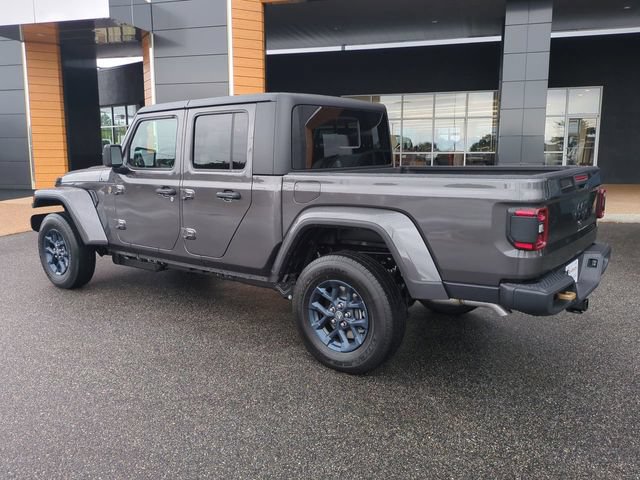 New 2026 Jeep Gladiator Sport AWD/4WD image 6