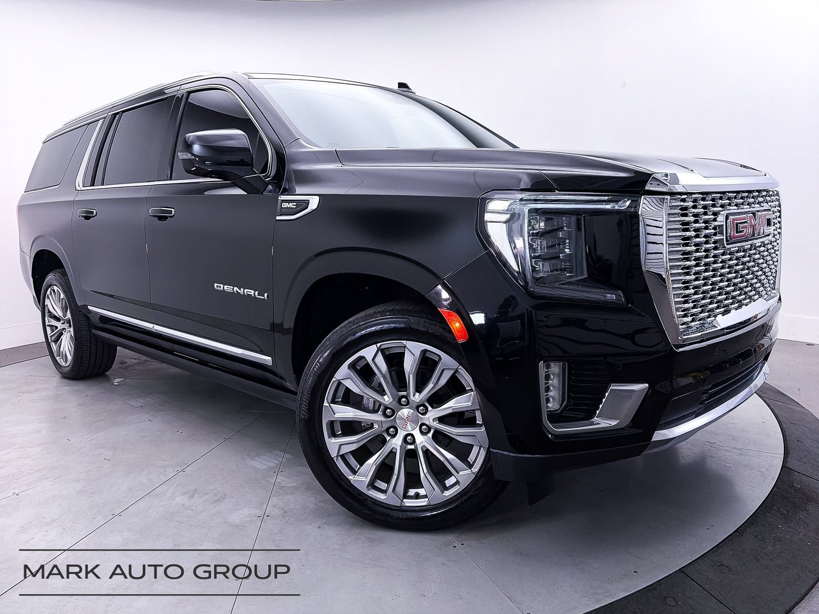 Used 2023 GMC Yukon XL Denali