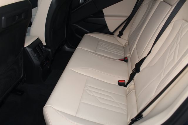 Used 2026 BMW X3 xDrive30 w/ Convenience Package image 21