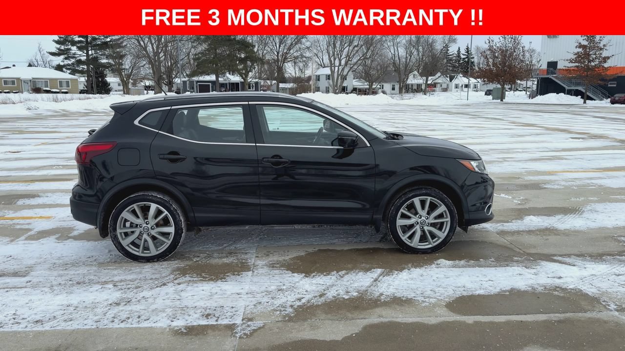 Used 2019 Nissan Rogue Sport SL w/ Premium Package AWD/4WD image 9