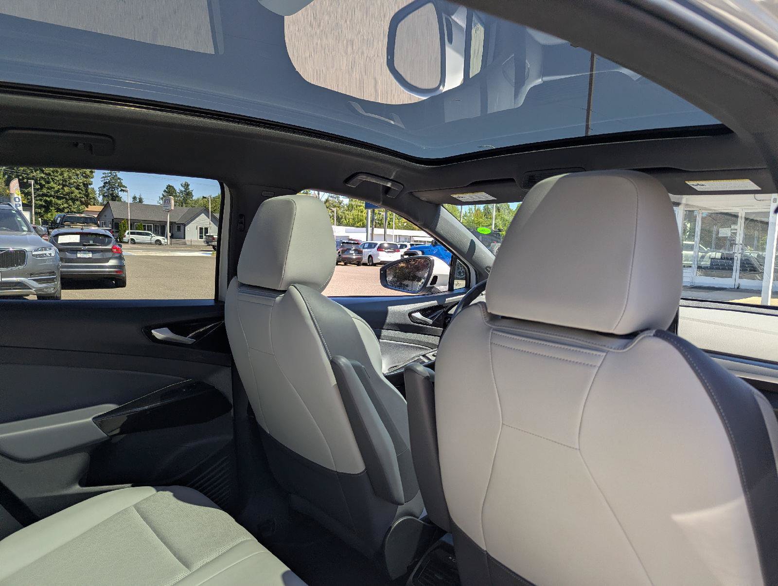 Used 2022 Volkswagen ID.4 Pro S RWD image 33