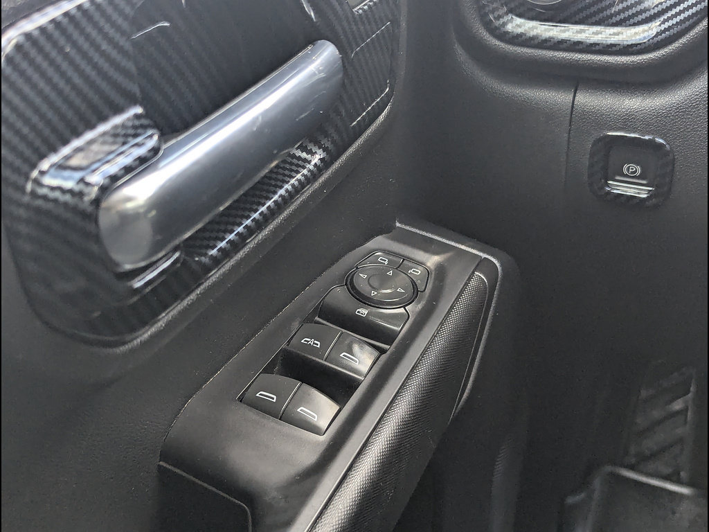 Used 2022 Chevrolet Silverado 1500 Custom AWD/4WD image 28