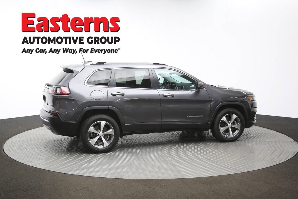 Used 2021 Jeep Cherokee Limited image 46