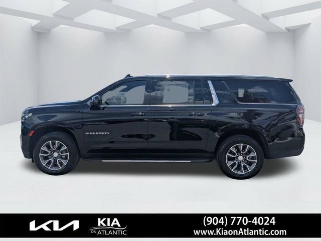 Used 2022 Chevrolet Suburban LT w/ LT Signature Plus Package AWD/4WD image 6