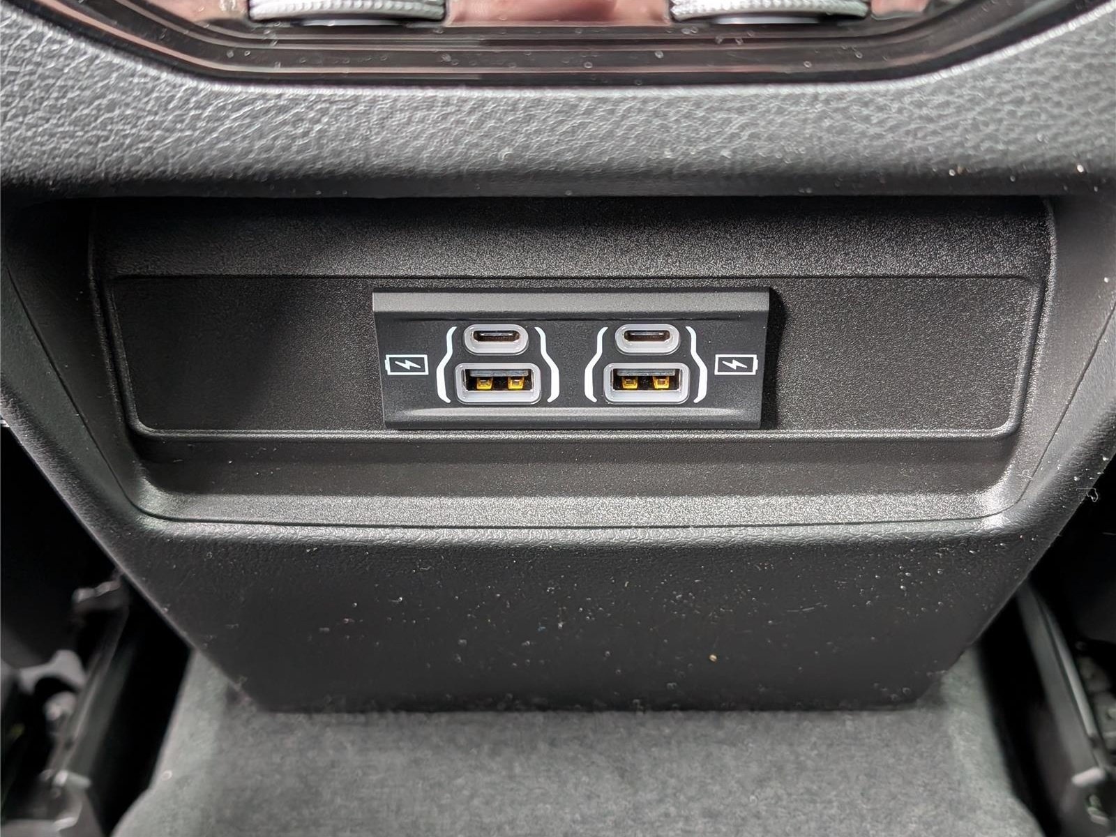 New 2026 Jeep Grand Cherokee Laredo AWD/4WD image 11