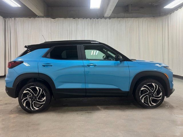 New 2026 Chevrolet TrailBlazer RS w/ Convenience Package AWD/4WD image 3