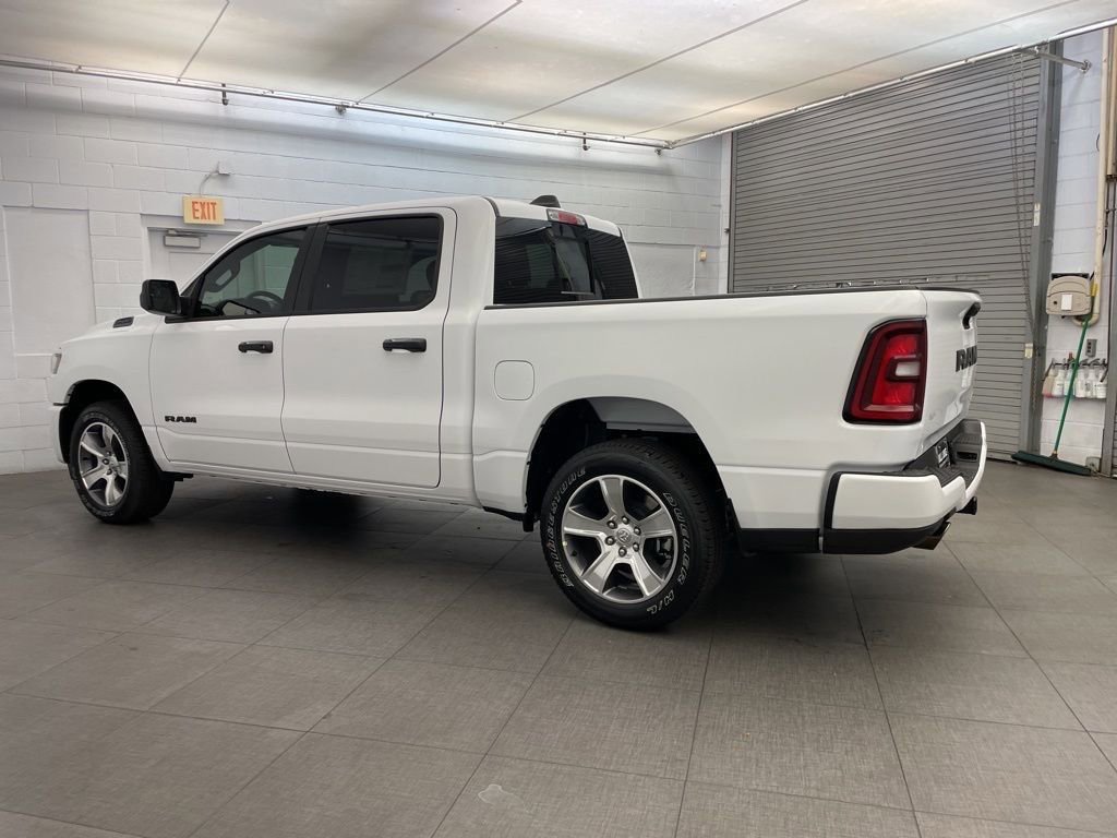 New 2026 RAM 1500 Express image 5