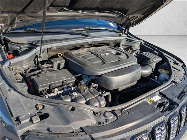 Used 2018 Jeep Grand Cherokee Altitude image 22