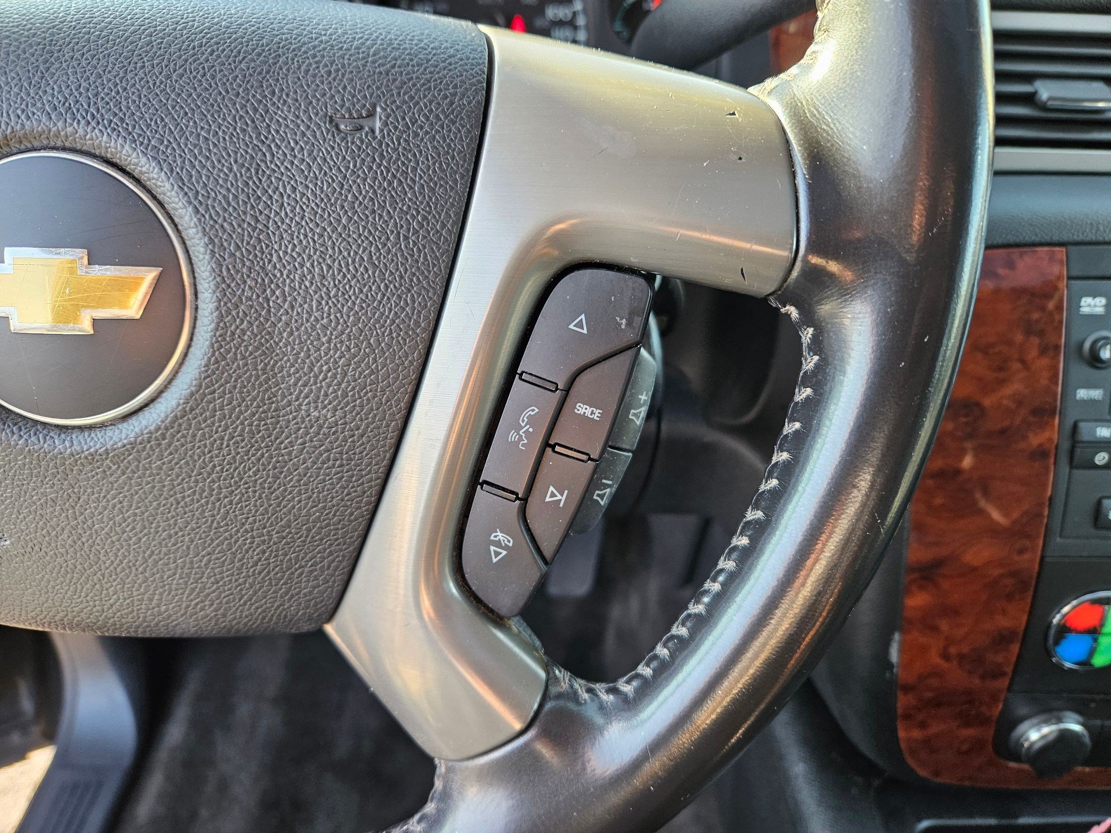 Used 2013 Chevrolet Tahoe LT AWD/4WD image 19