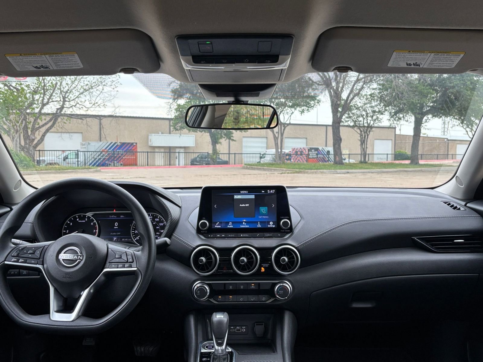 Used 2025 Nissan Sentra SV image 33