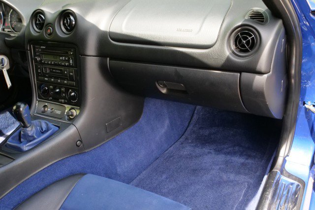 Used 1999 MAZDA MX-5 Miata 10th Anniversary Edition RWD image 37