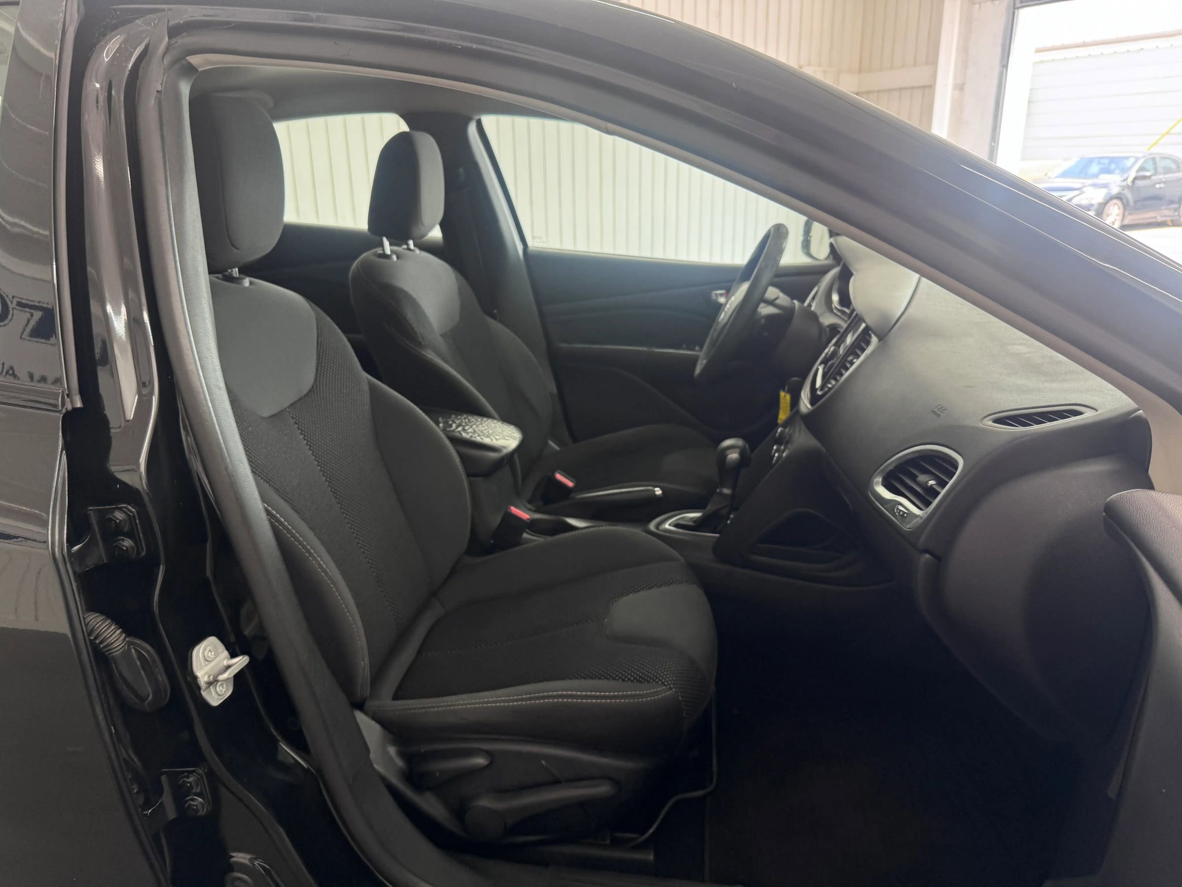 Used 2016 Dodge Dart SXT image 10