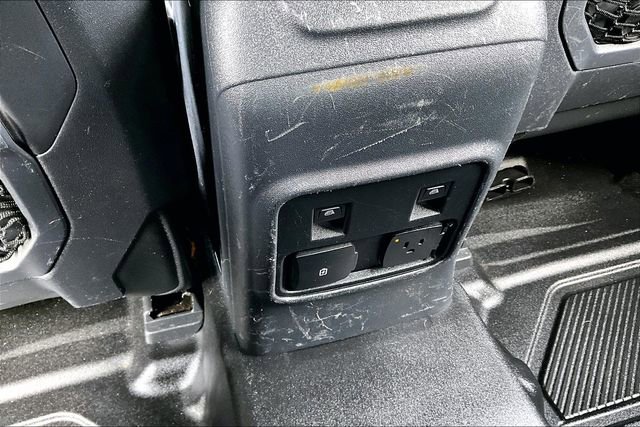 Used 2023 Ford Bronco Badlands image 10