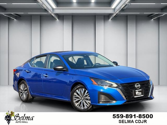 Used 2025 Nissan Altima 2.5 SV