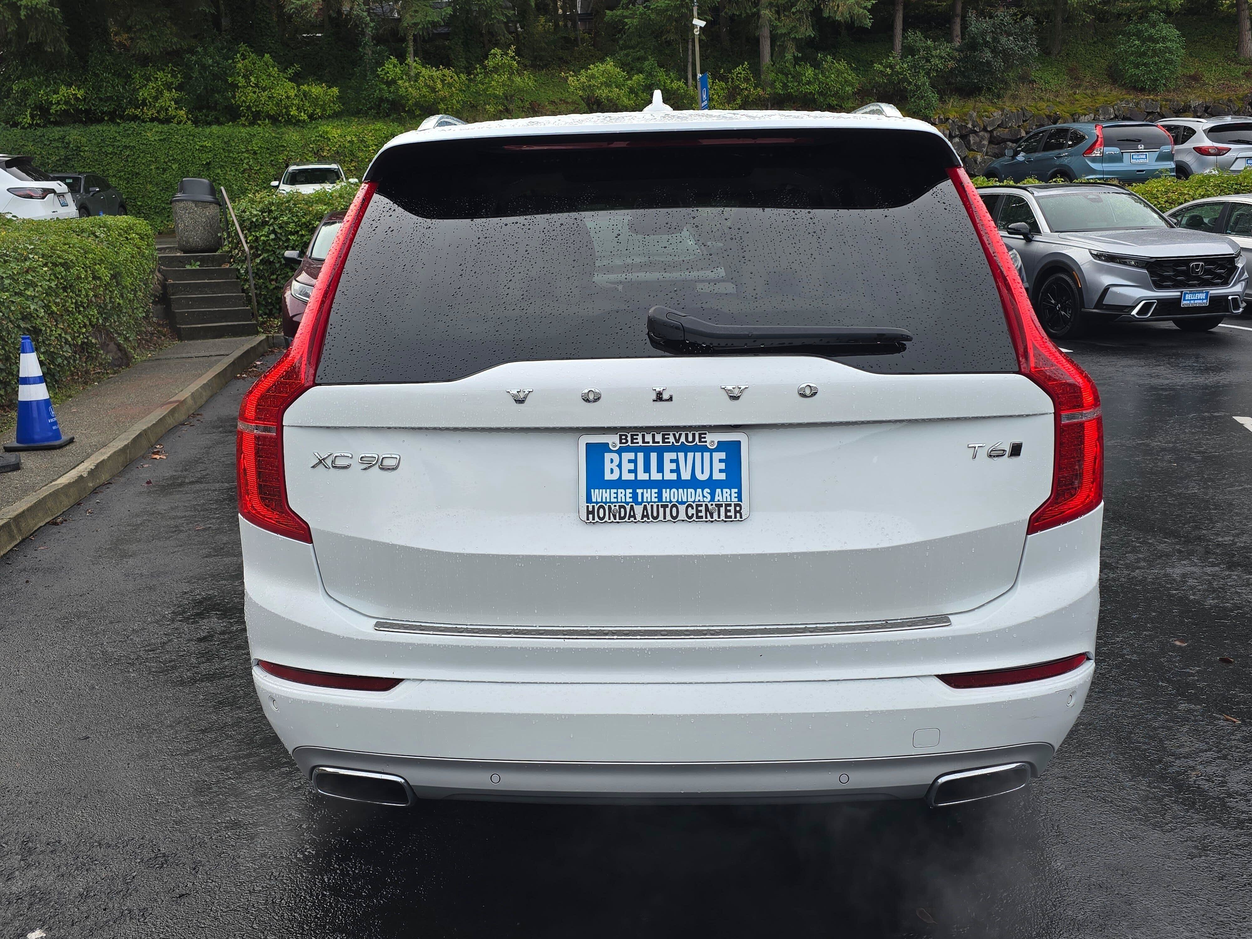 Used 2020 Volvo XC90 T6 Momentum w/ Protection Package Premier AWD/4WD image 6