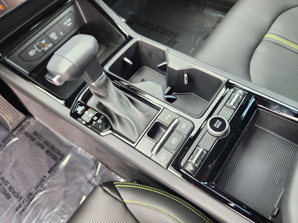 New 2025 Kia K5 GT image 19