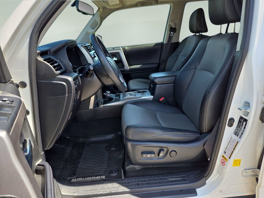 Used 2019 Toyota 4Runner SR5 Premium AWD/4WD image 10