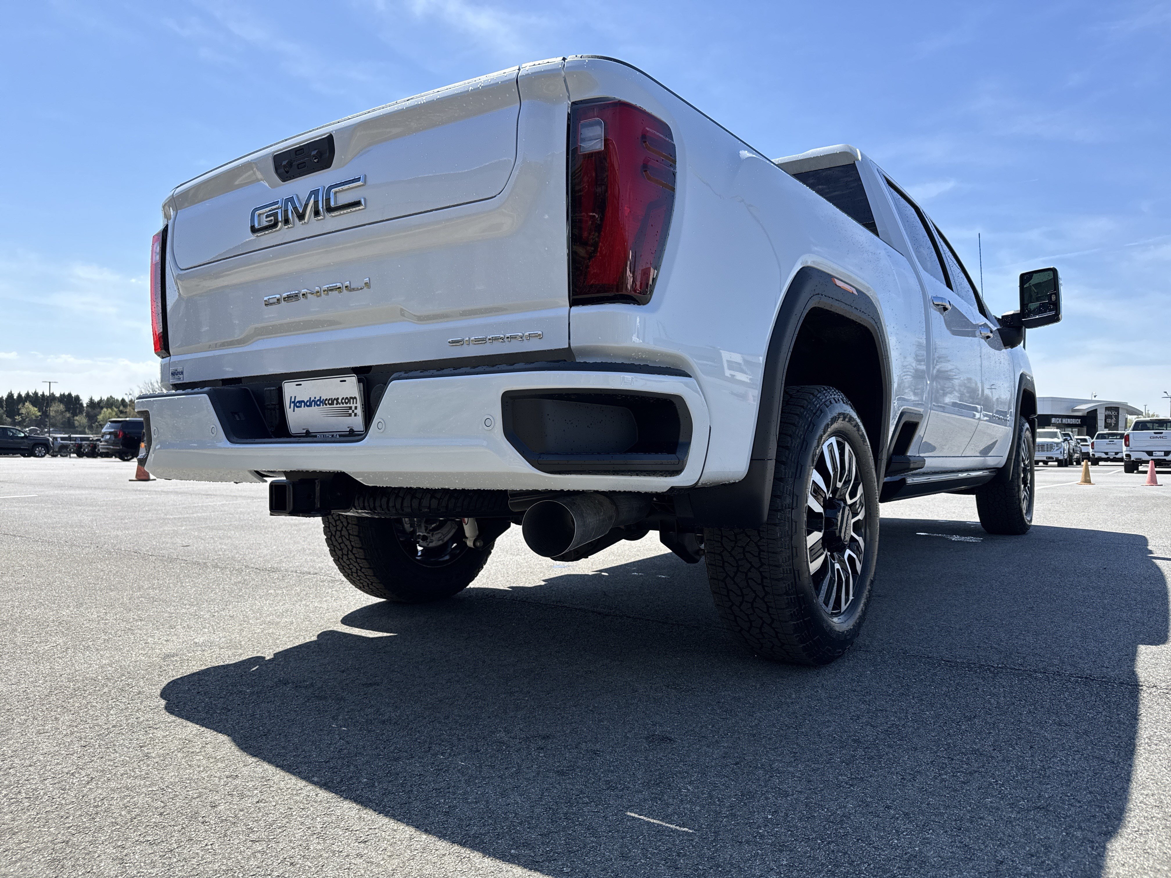 New 2026 GMC Sierra 2500 Denali Ultimate AWD/4WD image 10