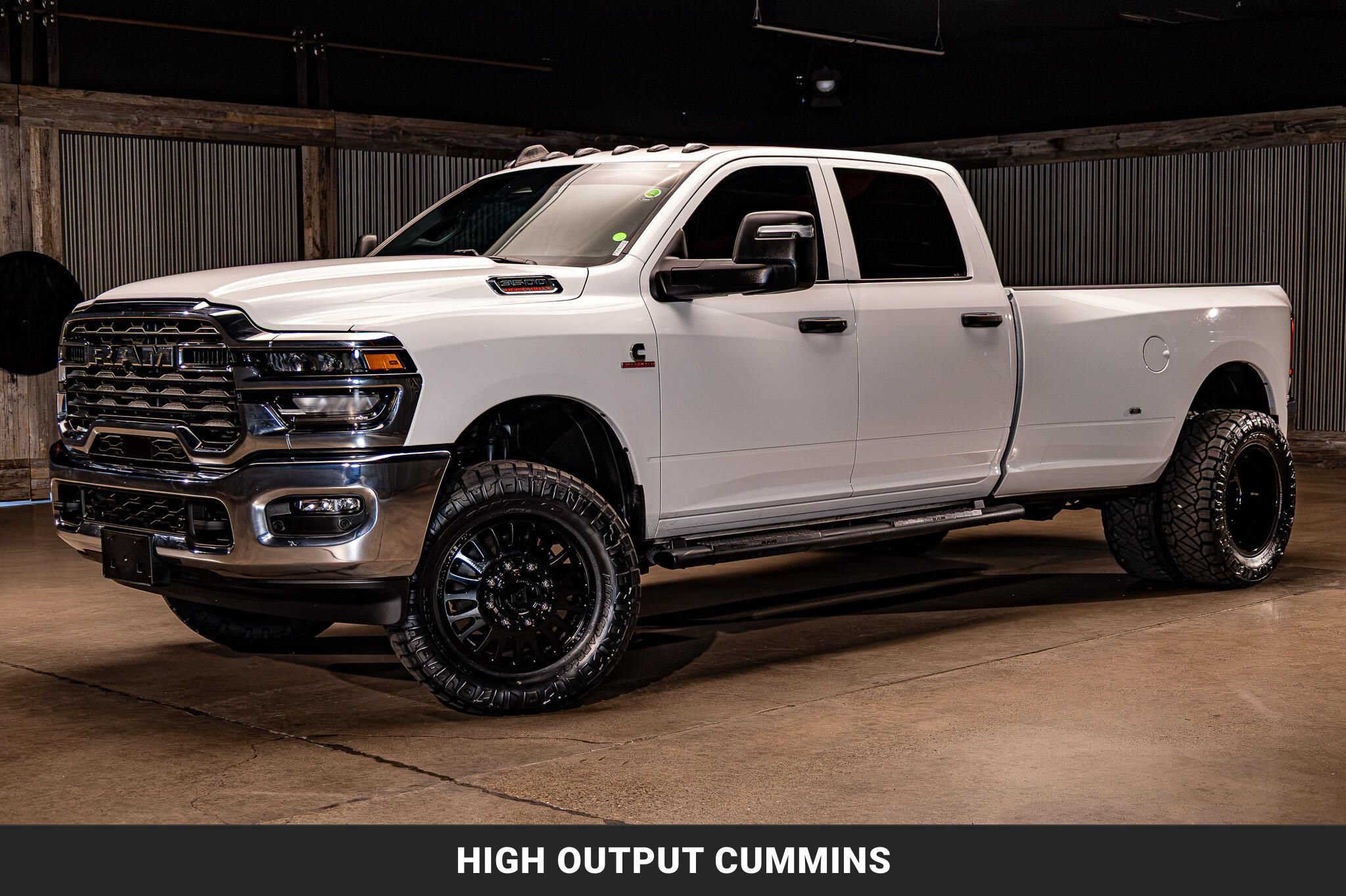 Used 2025 RAM 3500 Tradesman AWD/4WD image 5