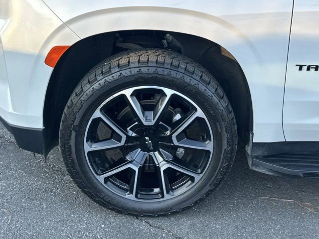 Used 2021 Chevrolet Tahoe RST w/ Luxury Package image 16