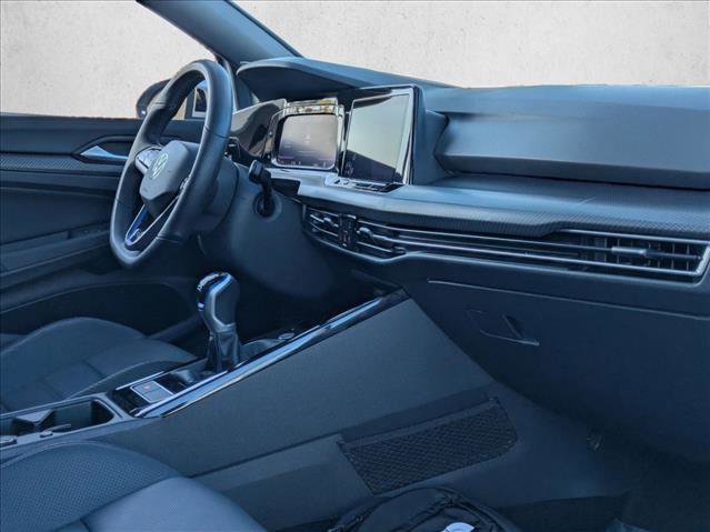 Used 2024 Volkswagen Golf R image 24