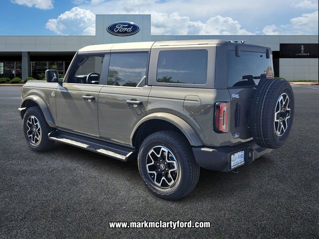 New 2026 Ford Bronco Outer Banks image 3
