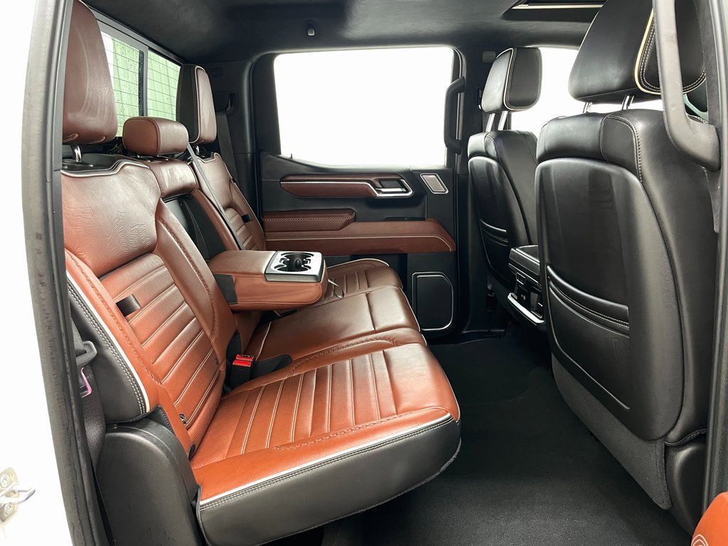 Used 2024 GMC Sierra 1500 Denali Ultimate image 48