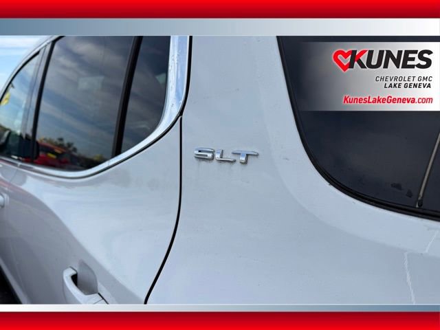 Used 2023 GMC Acadia SLT image 9