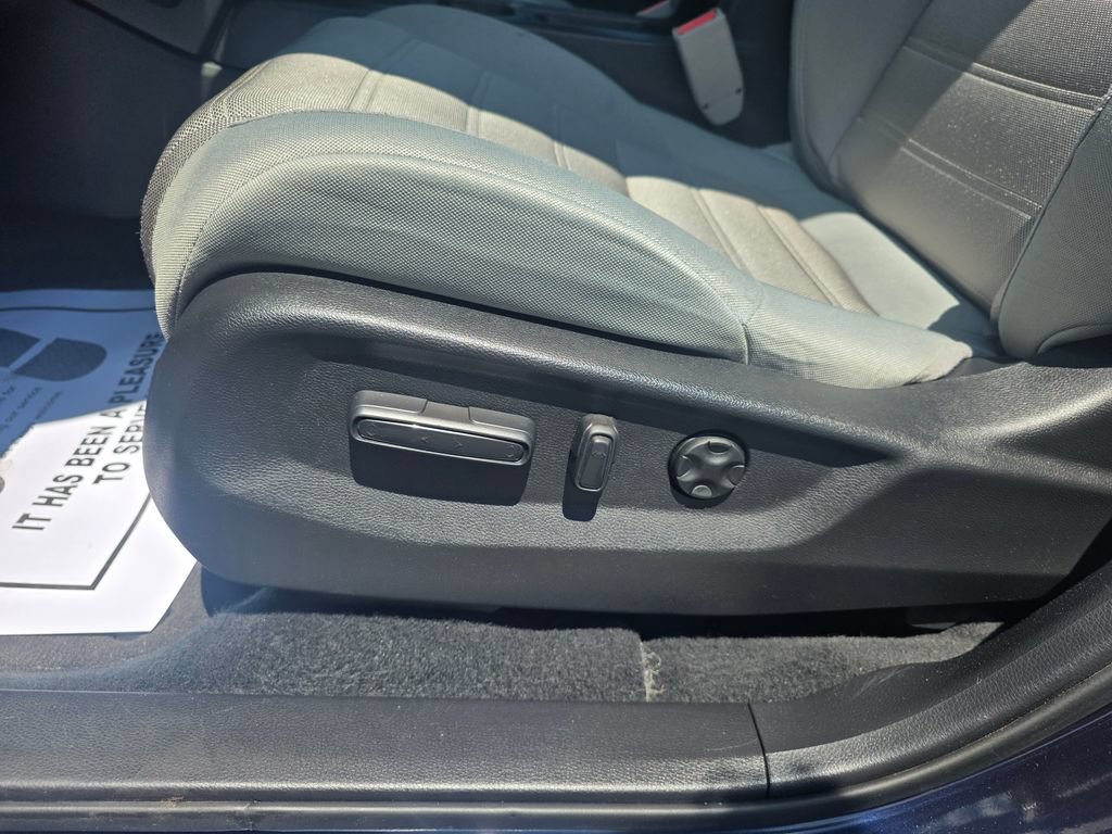 Used 2018 Honda CR-V EX image 10